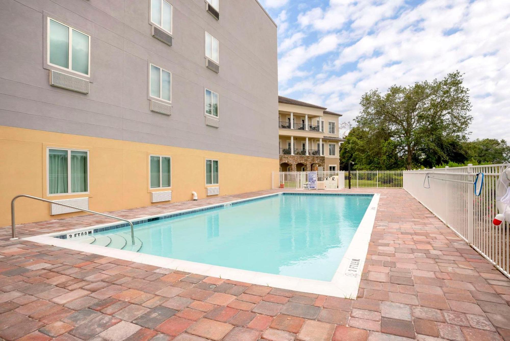 Comfort Inn & Suites Destin Near Henderson Beach Miramar Beach Luaran gambar